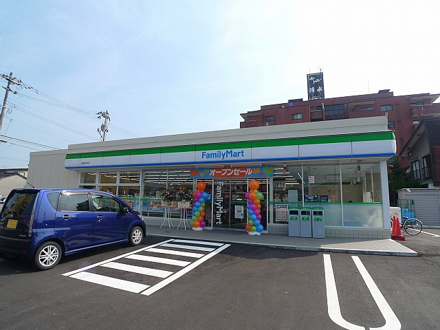 北雄貸家１ ﾌｧﾐﾘｰﾏｰﾄ 高岡清水町店