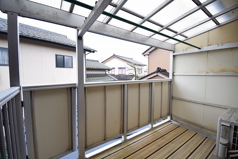 角貸家 2階ベランダ